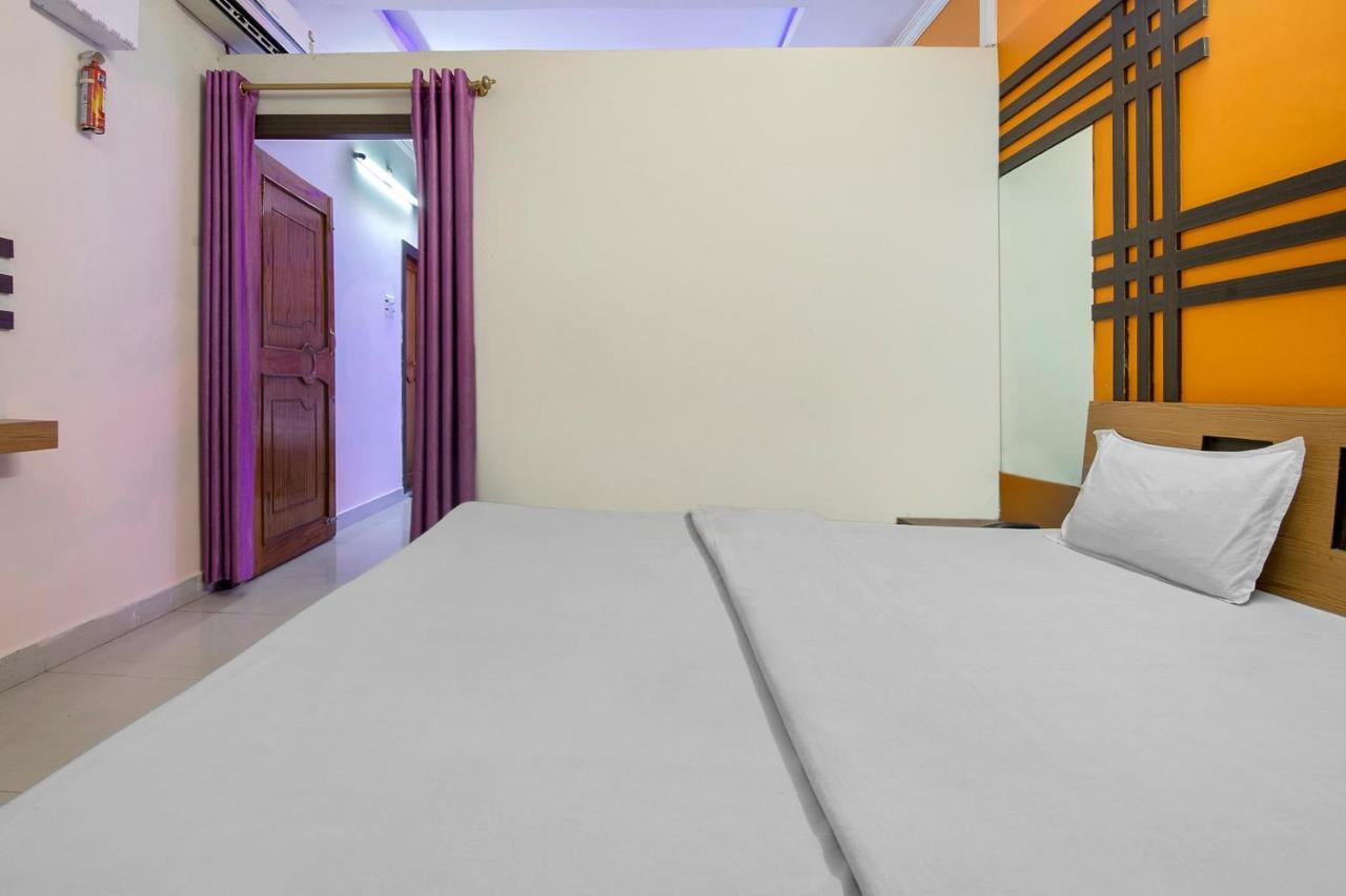 SPOT ON 71367 Hotel New Digha International Kültér fotó